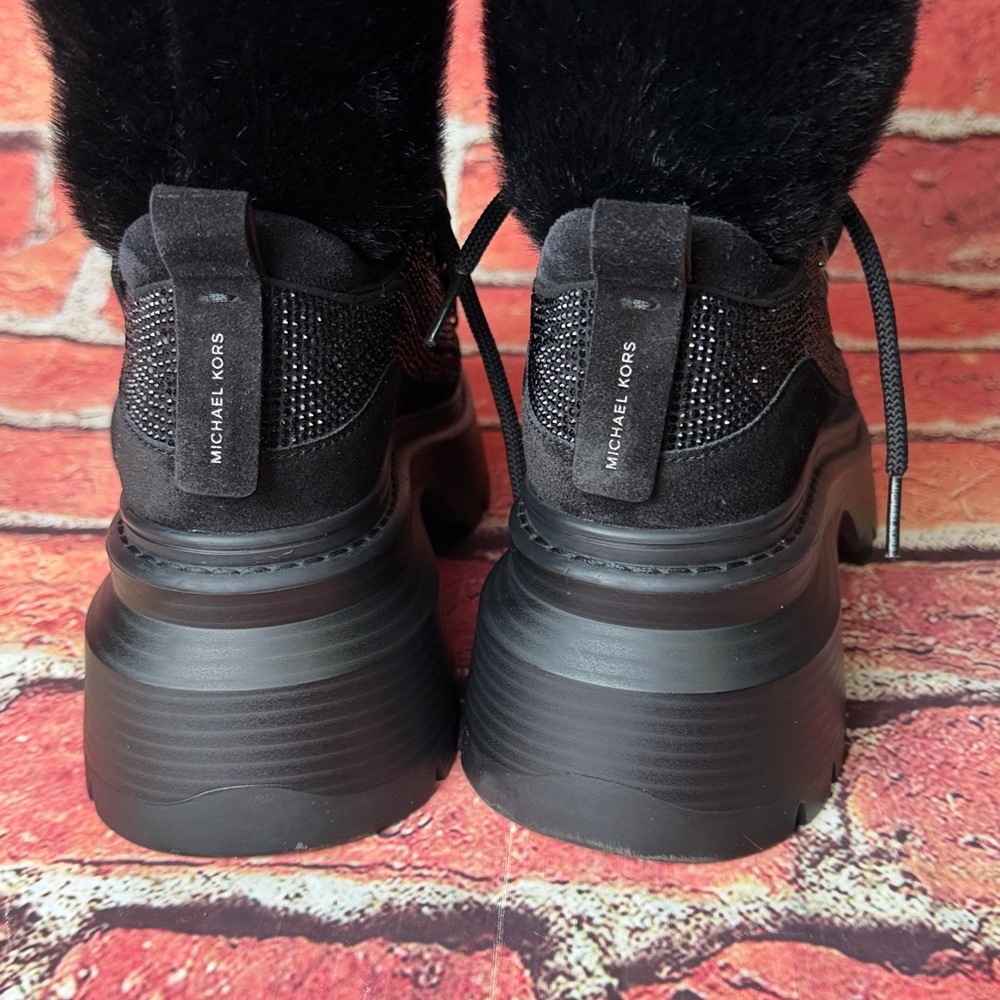 MICHAEL Michael Kors Women's Shiloh Booties size 6.5 New without tag - Picture 13 of 16